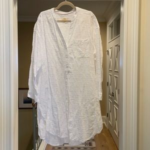 Anthropologie white long tunic top (bw)